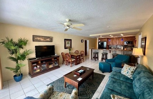 Nazareth Condo | Gorgeous Beachfront Condo at the Elysian Beach Resort Pool, Tennis and More