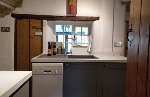 Bewerley Cottage | Gorgeous cosy dog friendly Nidderdale cottage built 1780 short walk to shops