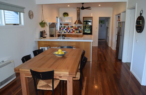 Main Ridge House | Gorgeous country cottage at Main Ridge, near Red Hill