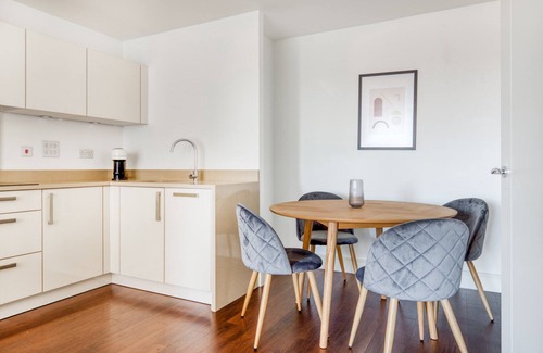 Highbury West Apartment | Gorgeous Holloway 2BR w/Balcony, by Blueground