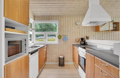 Aabenraa House | Gorgeous home in Aabenraa with WiFi