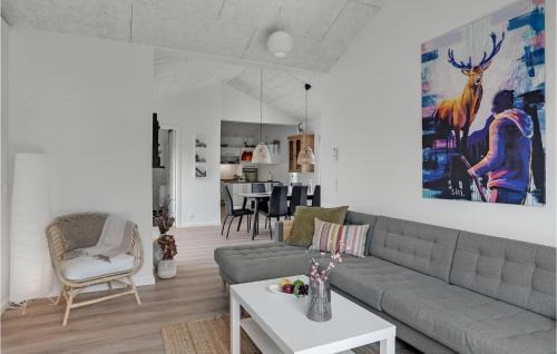 Brovst House | Gorgeous Home In Brovst With Kitchen