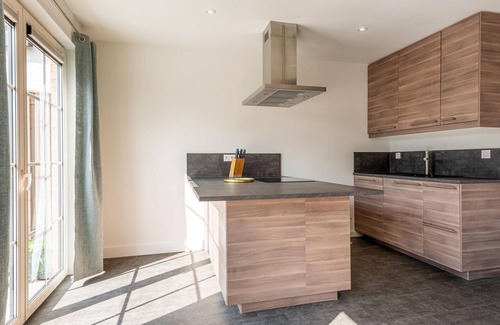 Cadzand-Bad House | Gorgeous home in Cadzand with WiFi