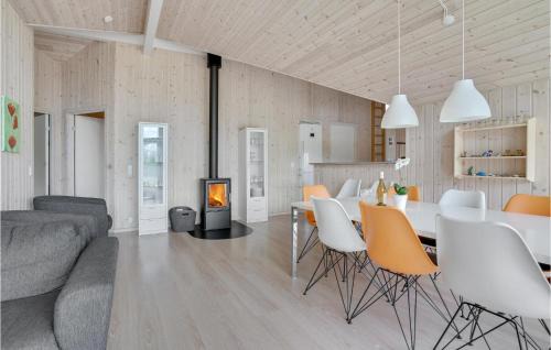 Dannemare House | Gorgeous Home In Dannemare With Kitchen