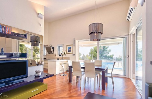 Primosten Burnji House | Gorgeous home in Dolac