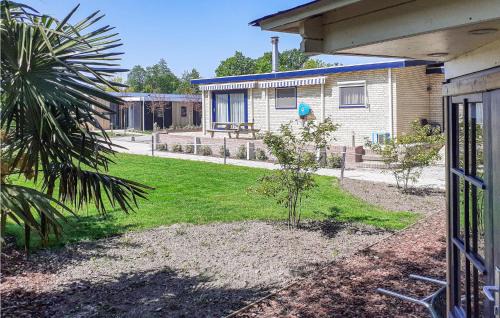 Heinkenszand House | Gorgeous Home In Heinkenszand With Wifi