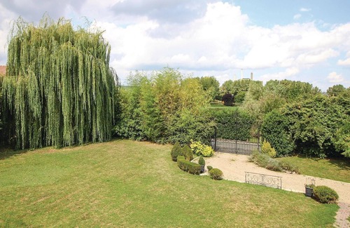 Les Damps House | Gorgeous home in Les Damps with WiFi