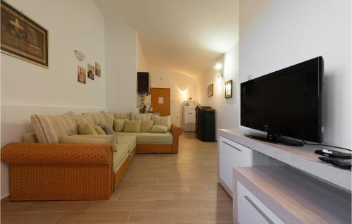 Ljubac House | Gorgeous Home In Ljubac
