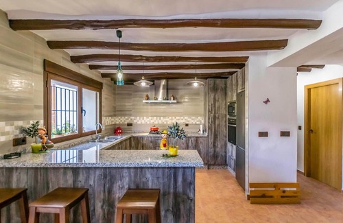 Alcala la Real House | Gorgeous home in Puertollano