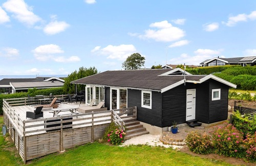 Frolunde House | Gorgeous home in Slagelse with WiFi