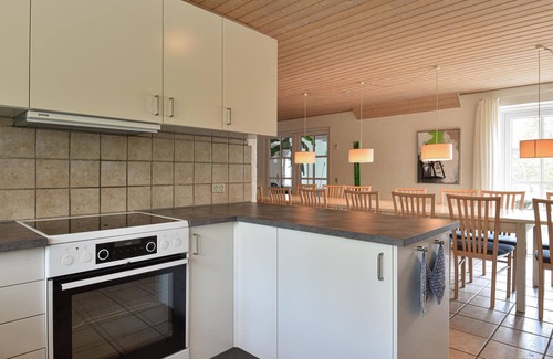 Husby House | Gorgeous home in Ulfborg with sauna