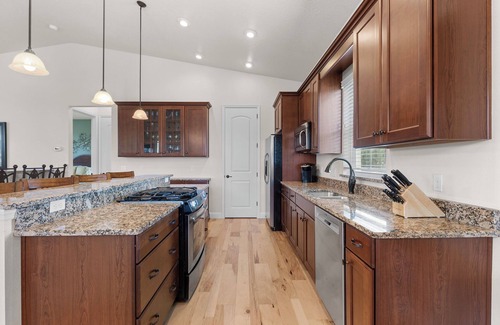 New Smyrna Beach House | 🏖️Gorgeous Home Steps from the Beach | Pet Friendly | Close Enough🏖️