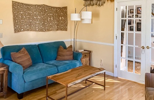 Shelburne House | Gorgeous home with fireplace, furnished deck, enclosed yard, & washer/dryer