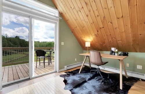 Wells Cottage | Gorgeous Nature Views, Minutes From Wells Beach