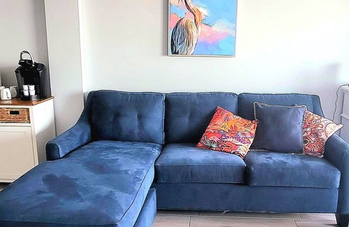 East Daytona Apartment | GORGEOUS OCEANVIEW with balcony and pool!