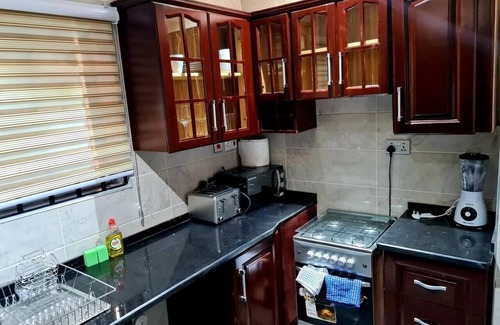 Adenta Apartment | Gorgeous, Quiet & Comfy-Close to Highway-Parking