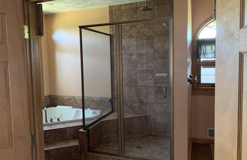 Indiana Cabin | Gorgeous, remote lodge on 100+ acres, 15 min from downtown Indiana