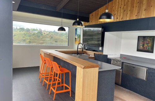 Del Cerro House | Gorgeous Resort Style Home. Private location.