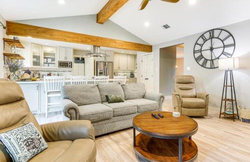 San Marcos House | Gorgeous San Marco Home with Patio and Grill!