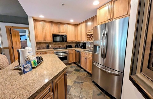 River Run Condo | Gorgeous Ski-in Ski-out by Dining & Shops