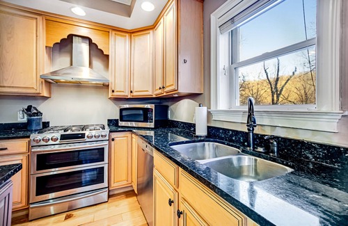 Sugar Mountain House | Gorgeous Three-Level Home w/Free WiFi, Washer/Dryer, Game Room, Firepit