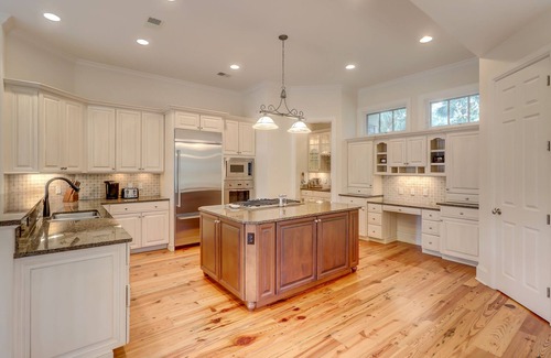 Oceanside House | Gorgeous Updated Six Bedroom Dog Friendly 3rd Row Ocean Home w/Private Pool