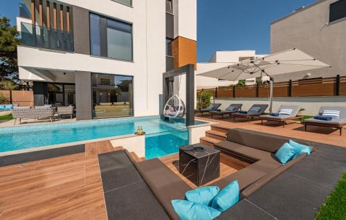 Zrce House | Gorgeous Villa In Novalja