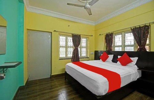 Sector II Hotel | Goroomgo Salt Lake Palace Kolkata - Fully Air Conditioned & Parking Facilities