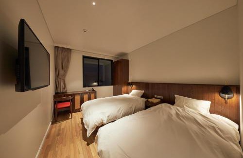 Shinkamigoto Hotel | Goto Islands Resort Hotel Margherita Narao