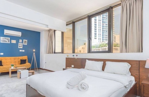 Gemmayzeh Apartment | Gouraud Loft 5D in the Heart of Gemayzeh