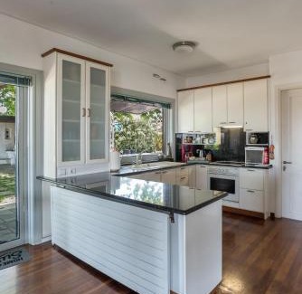 Larissa Villa | Olympus Breeze pool villa Divine Luxury in Larisa