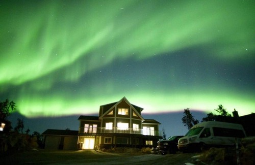 Yellowknife House | Grace Lake Villa 湖边别墅