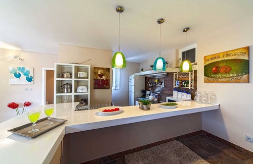 Baska Voda Villa | Graceful 5-BR Family Villa for 8, with private pool, close to the beach