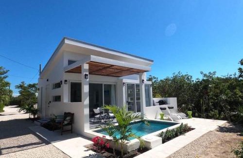The Bight Villa | Gracehaven Villas -Choose you own private villa with pool - 250 yds to Grace Bay beach