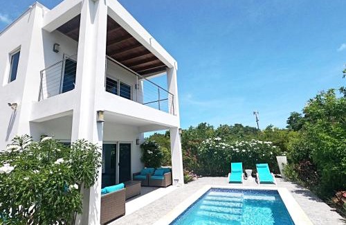 The Bight Villa | Gracehaven Villas -Choose you own private villa with pool - 250 yds to Grace Bay beach