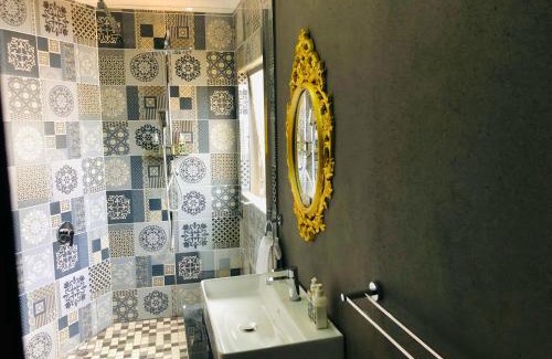 Bela-Bela House | Grafiti Boutique Hotel