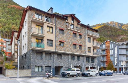 La Cortinada Apartment | Gran Balcón con Vistas I Amplio 3 Hab cerca Ordino I AndBnB