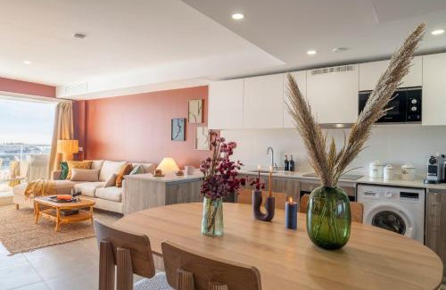 Canet de Berenguer Apartment | Gran Canet 2BR! Walk to Beach, Sea View, Sauna & Gym