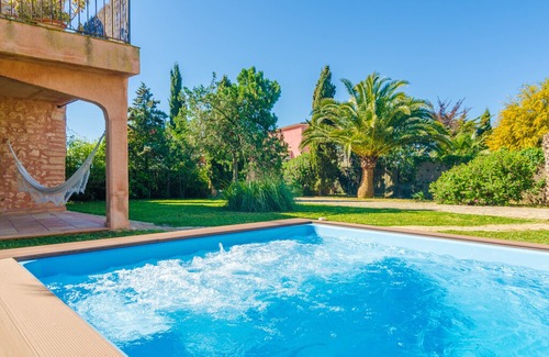 Es Llombards Villa | Gran Llombards - Four Bedroom Villa, Sleeps 6