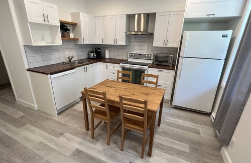 Vieux-Limoilou Apartment | Grand 5,5 NEUF centre Limoilou!