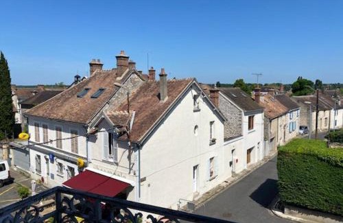 Samois-sur-Seine Apartment | Grand appartement T2 Samois - Rickhoss Home