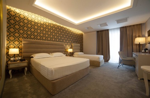 Golem Hotel | Grand Blue Fafa