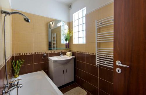 Palace District Apartment | Grand Budapest Apartments