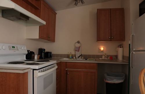 Seligman Hotel | Grand Canyon Caverns Inn