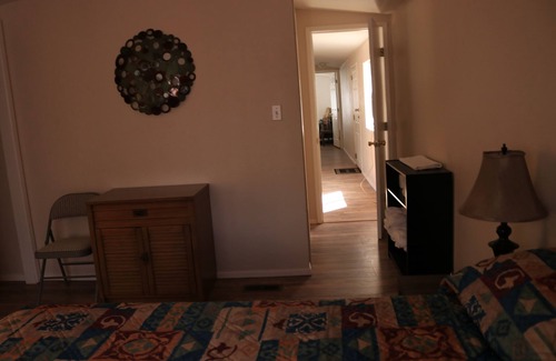 Seligman Hotel | Grand Canyon Caverns Inn