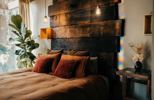 Callignee Hotel | Grand Designs "Eco Bush Retreat"