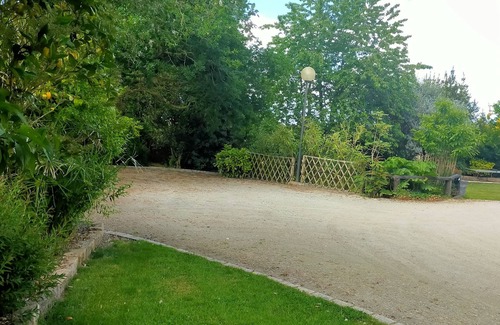 Ploumagoar House | Grand Gîte Familiale au Coeur des Côtes Darmor