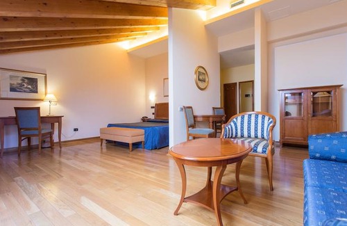 Gorizia Hotel | Grand Hotel Entourage Palazzo Strassoldo