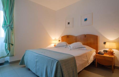 Santa Cesarea Terme Hotel | Grand Hotel Mediterraneo