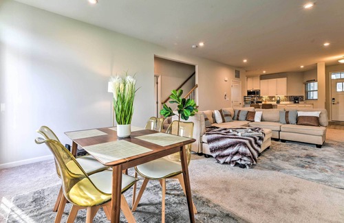 Grand Island House | Grand Island Townhome, 10 Mi to Niagara Falls